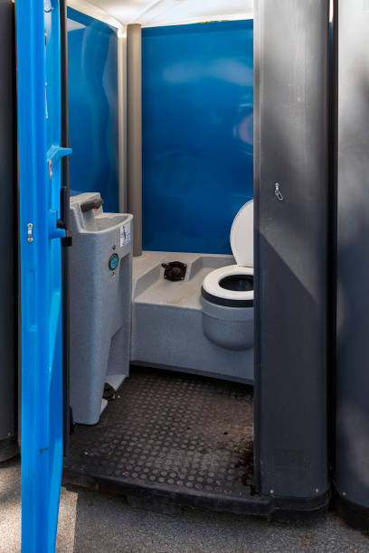 Porta potty rental for outdoor events in Wymore, NE