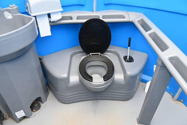 Portable Toilet Options We Offer in Wymore, NE